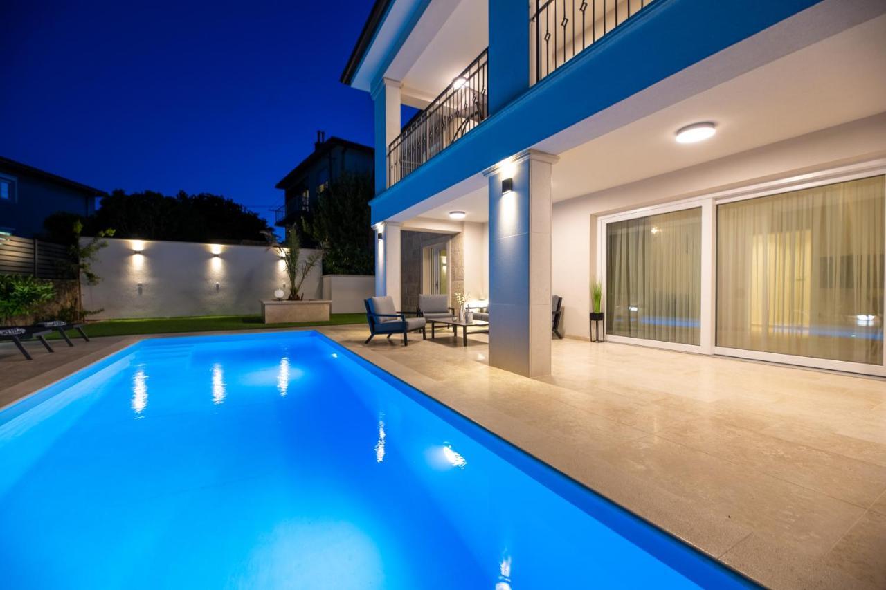 Villa Pafran With Heated Pool Krk Krk Town Eksteriør bilde